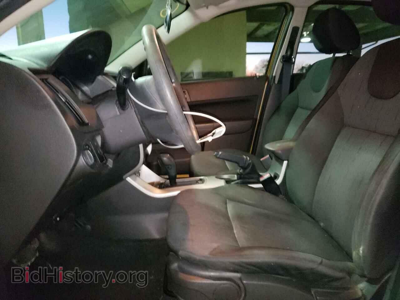 2009 FORD FOCUS - VIN: 1FAHP35N49W105824 - Фото 7
