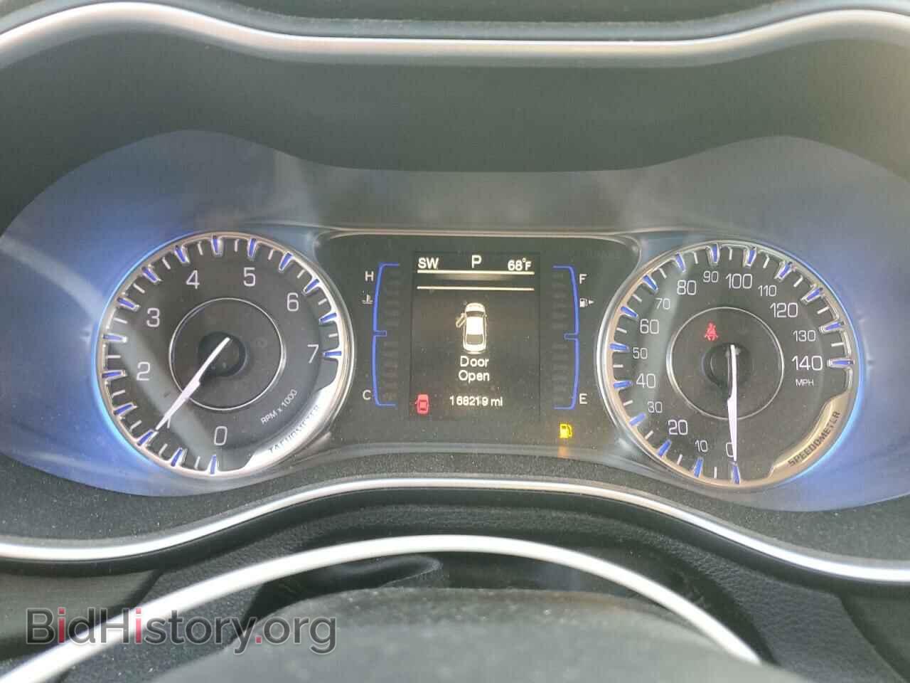 2015 CHRYSLER 200 - VIN: 1C3CCCAB3FN634585 - Фото 9