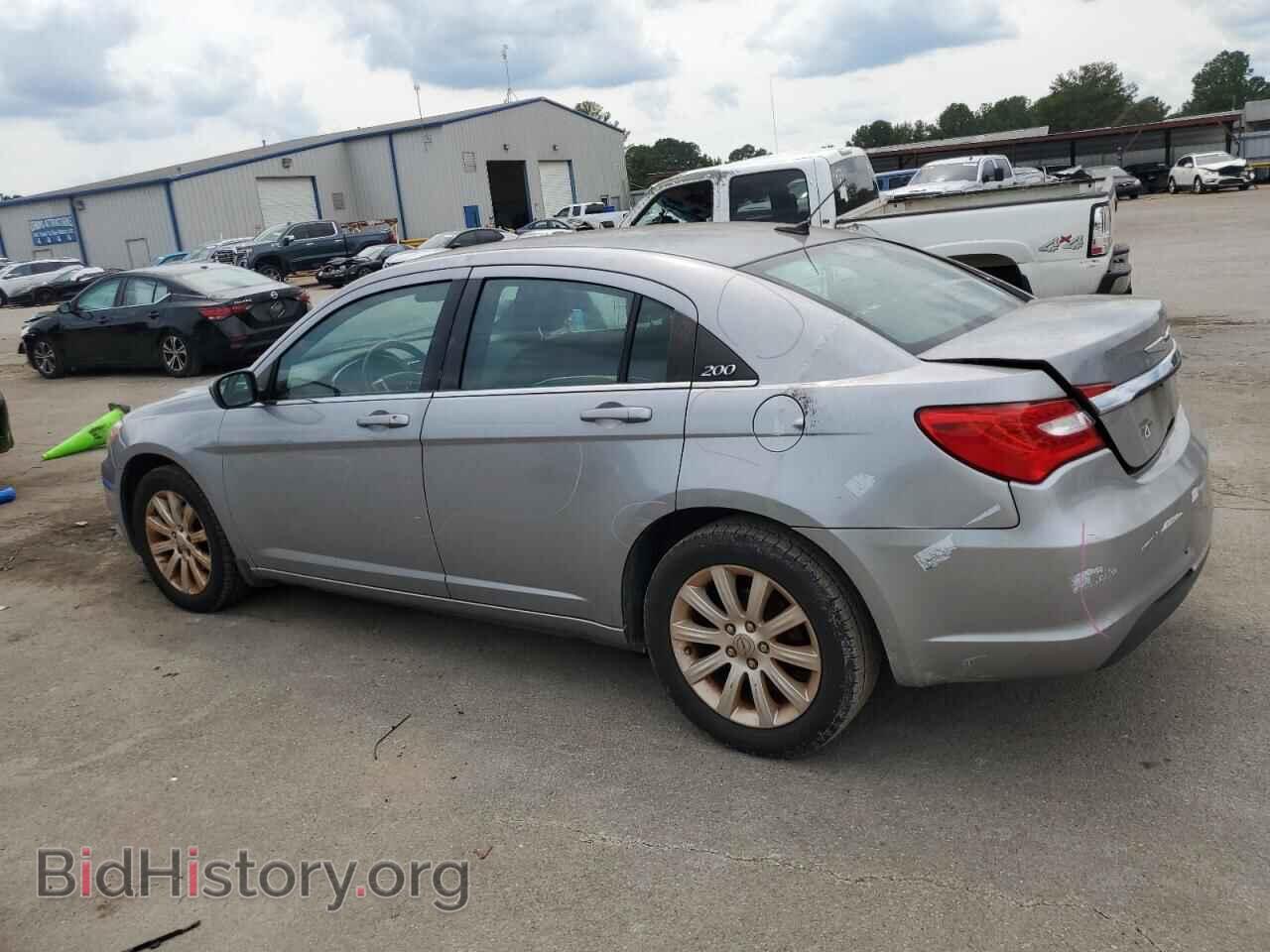 2013 CHRYSLER 200 - VIN: 1C3CCBBB1DN763639 - Фото 2