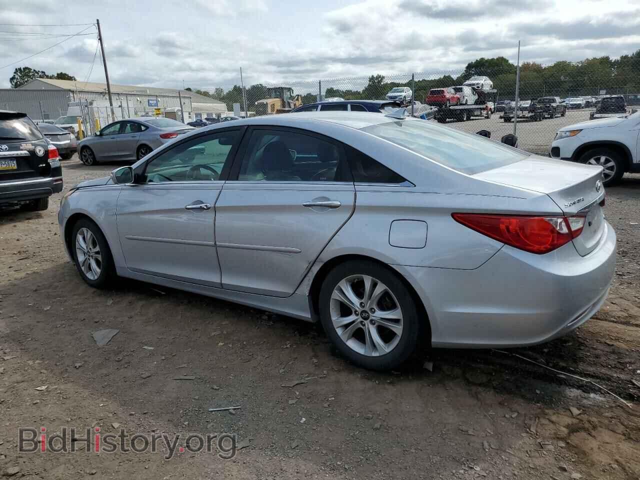 2011 HYUNDAI SONATA - VIN: 5NPEC4AC4BH239361 - Фото 2