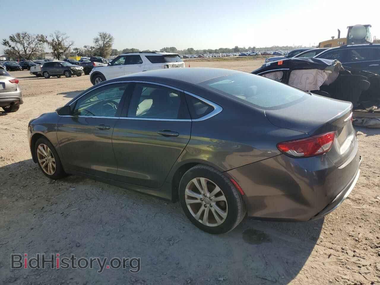 2015 CHRYSLER 200 - VIN: 1C3CCCAB3FN753754 - Photo 2