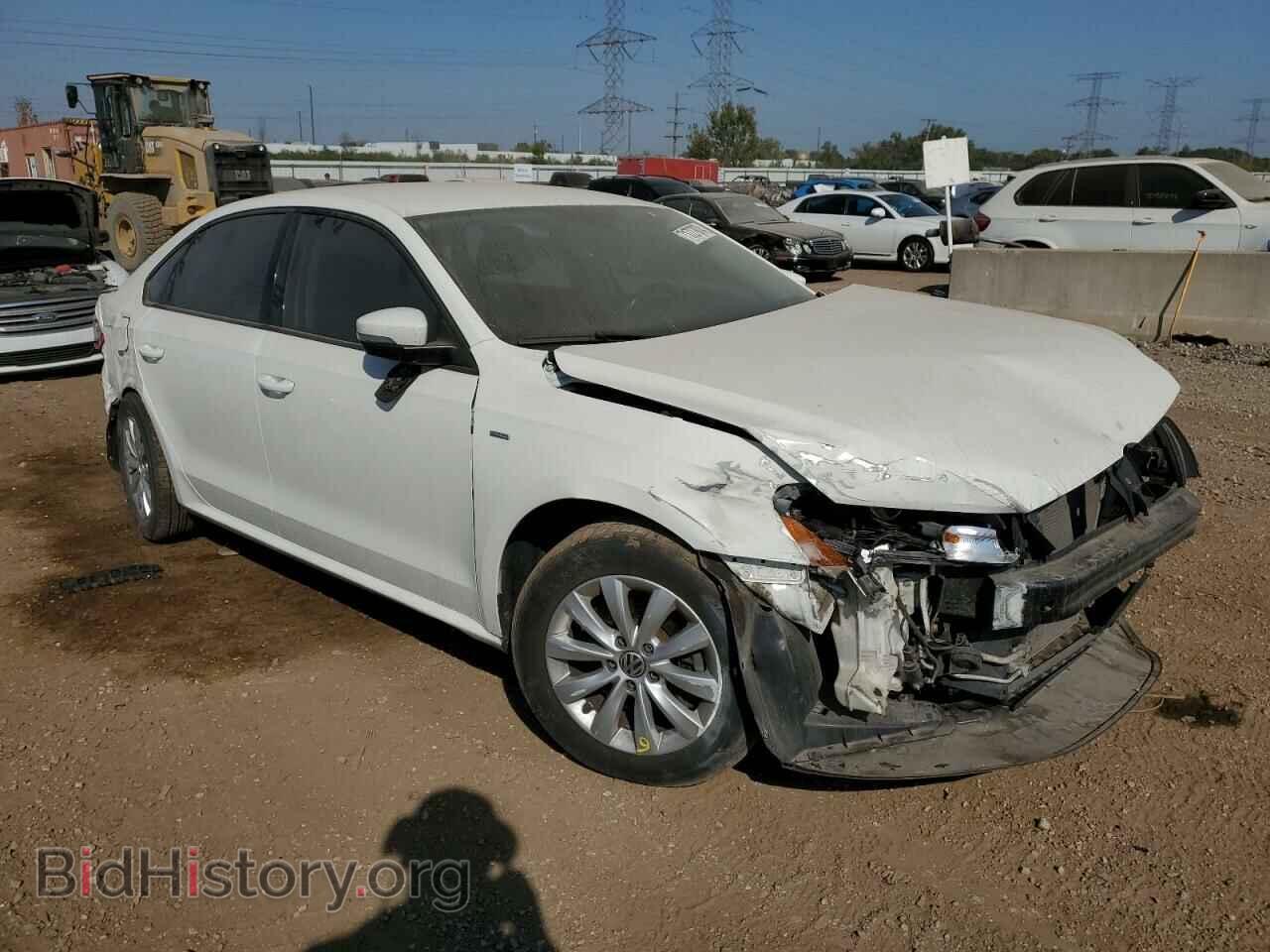 2014 VOLKSWAGEN PASSAT - VIN: 1VWAT7A34EC103177 - Фото 4