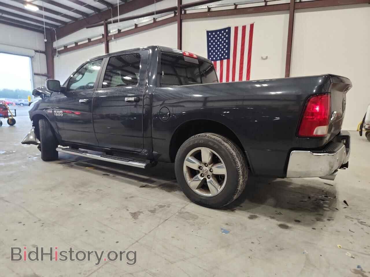 2017 RAM 1500 - VIN: 3C6RR6LT2HG504926 - Photo 2