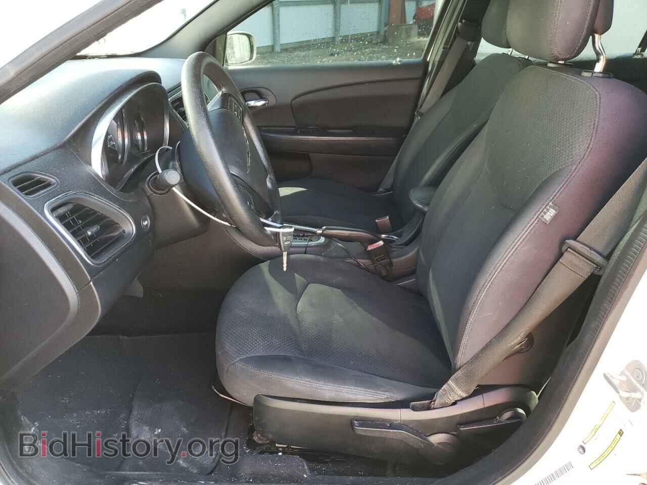 2014 CHRYSLER 200 - VIN: 1C3CCBAB1EN142002 - Фото 7
