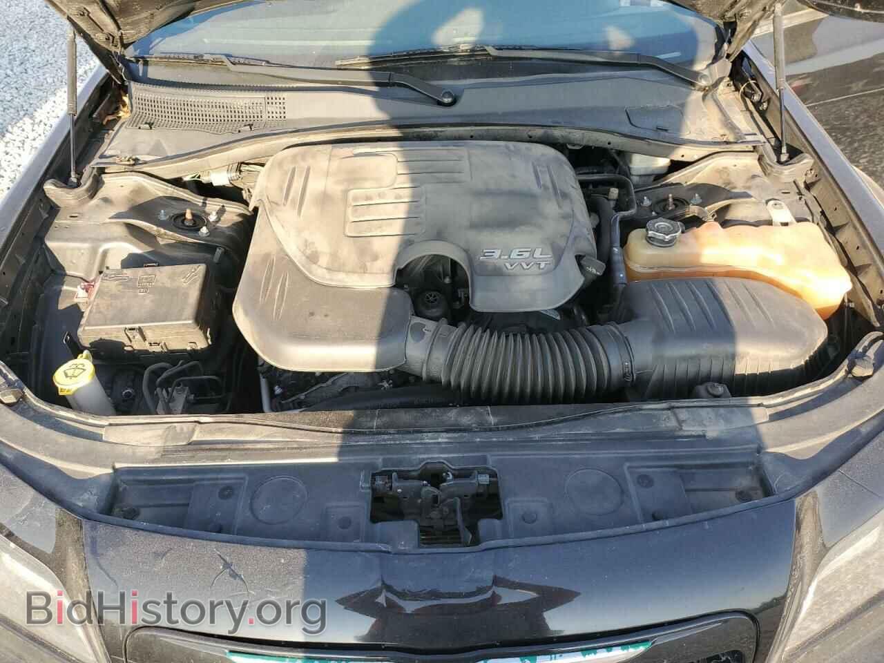 2014 CHRYSLER 300 - VIN: 2C3CCABG9EH361237 - Photo 11