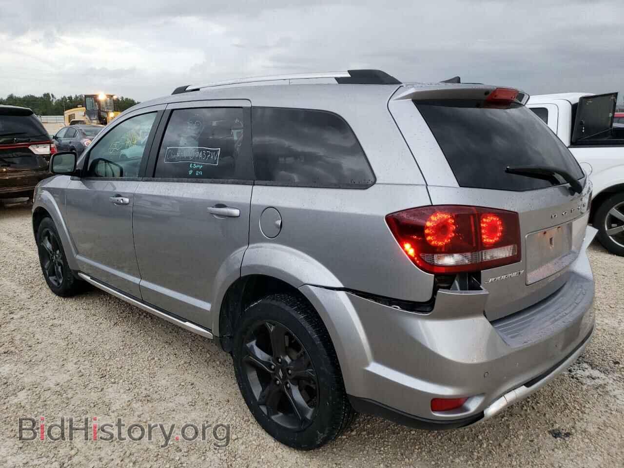 2020 DODGE JOURNEY - VIN: 3C4PDCGB9LT265437 - Фото 2