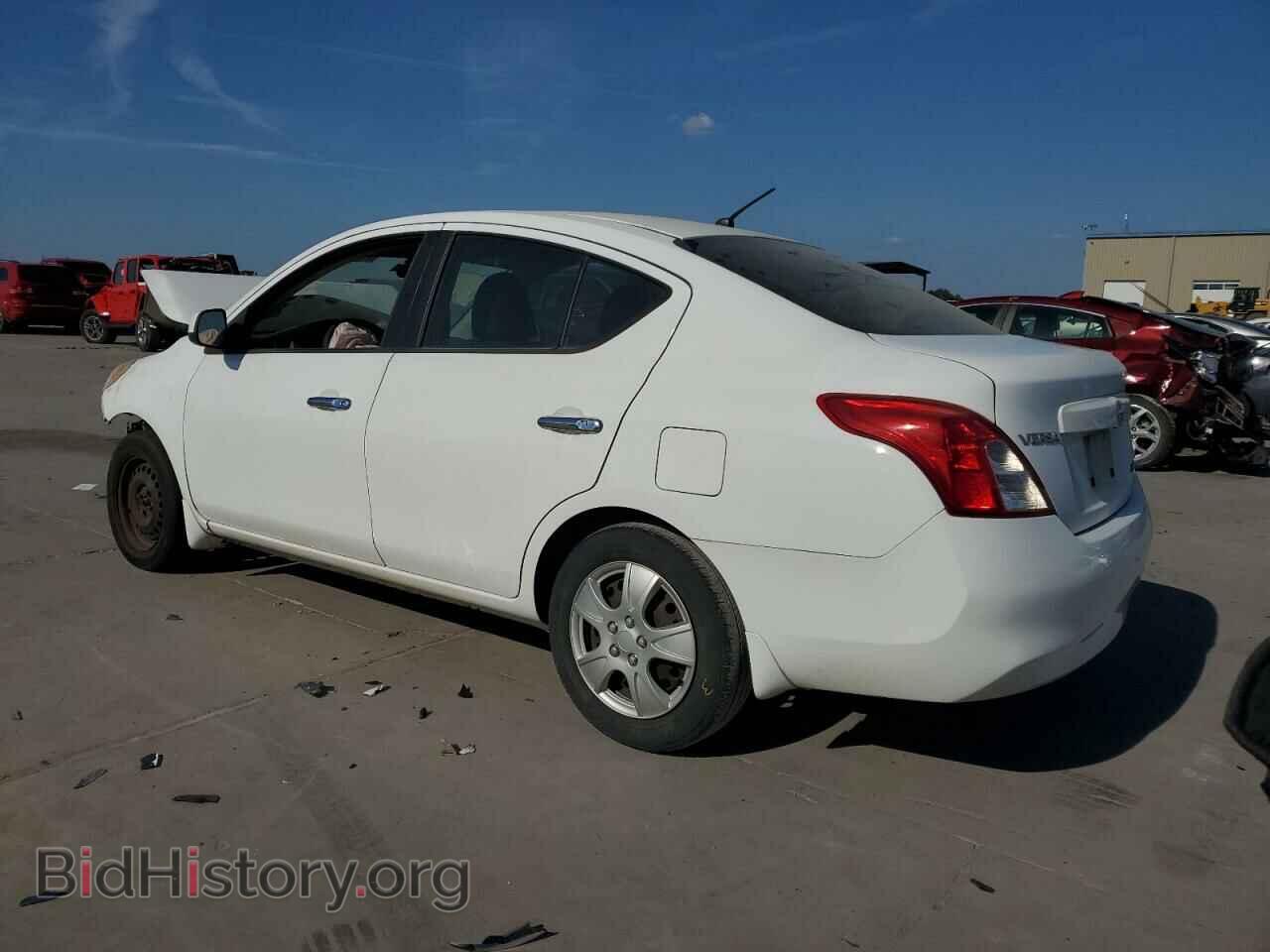 2012 NISSAN VERSA - VIN: 3N1CN7AP1CL894667 - Фото 2