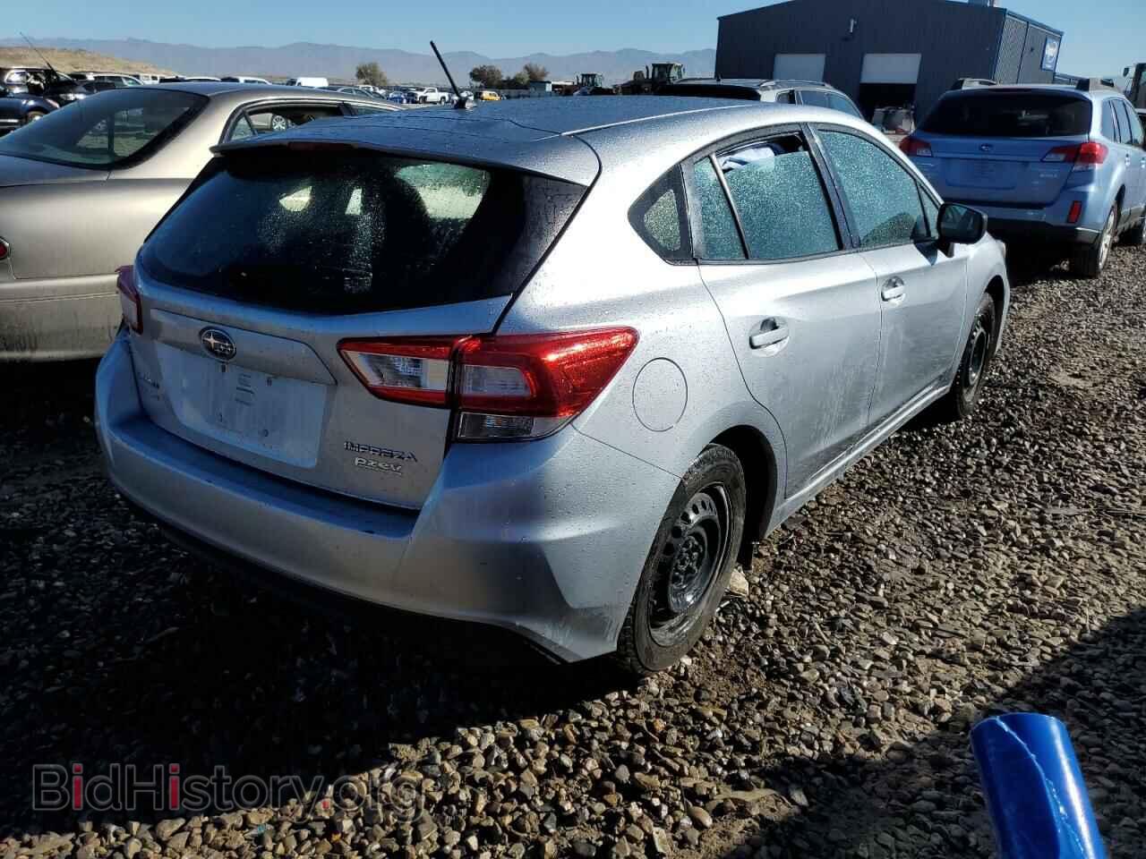 2017 SUBARU IMPREZA - VIN: 4S3GTAA69H1754874 - Фото 3
