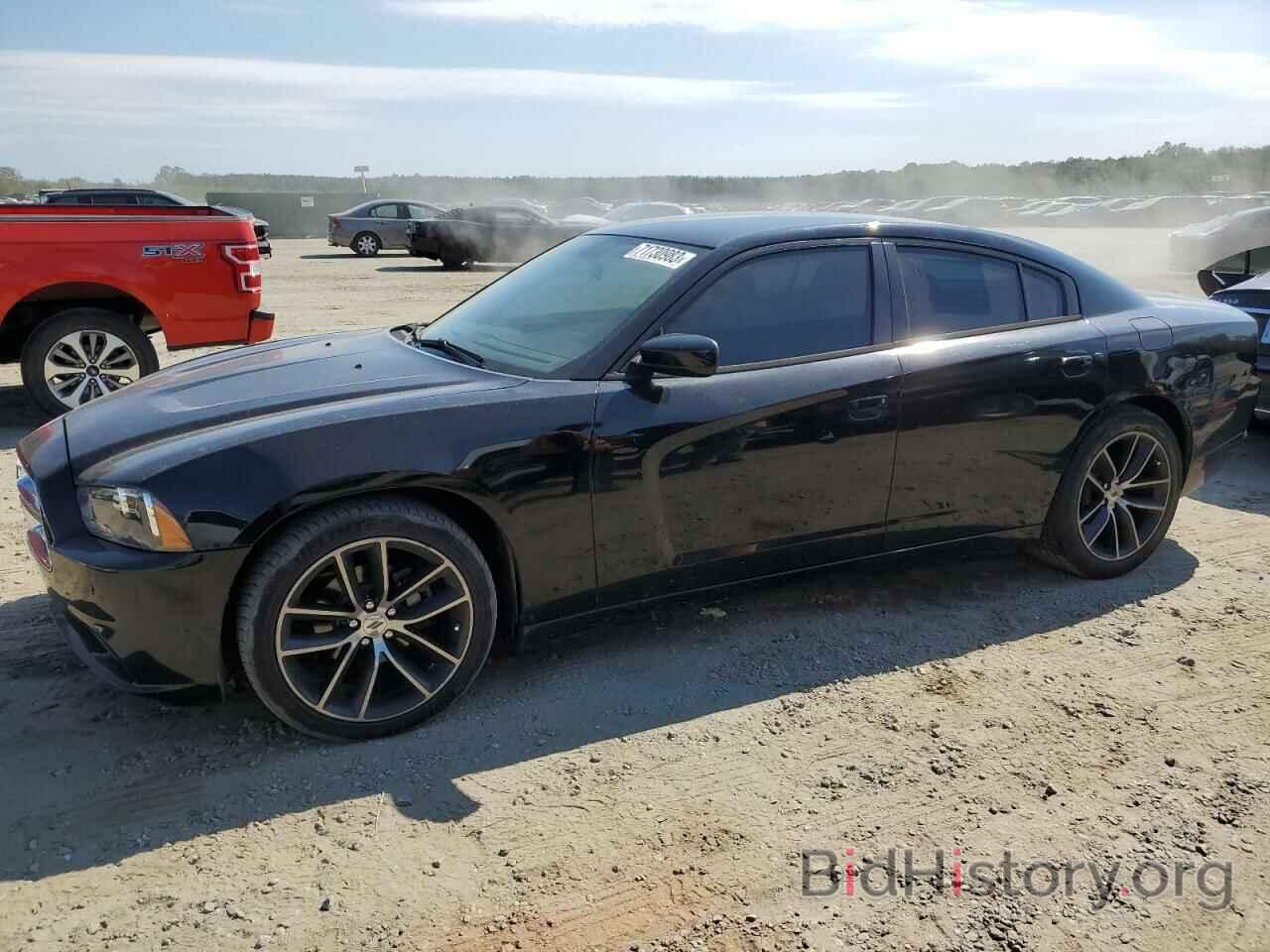 Dodge Charger 2014 черный