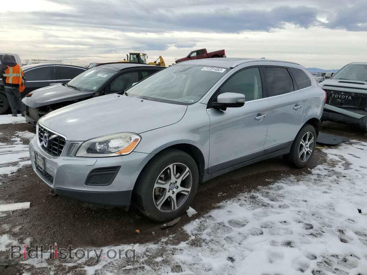 Фотография YV4902DZ0D2413667 - VOLVO XC60 2013