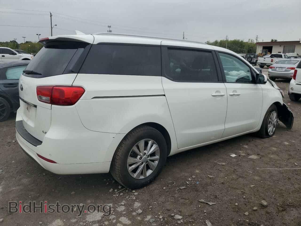 2017 KIA All Models - VIN: KNDMB5C15H6332263 - Фото 3