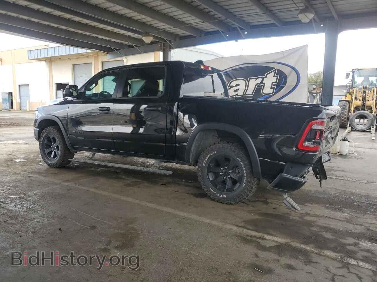 2021 RAM 1500 - VIN: 1C6SRFLM8MN716662 - Фото 2