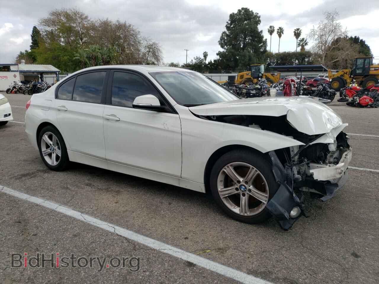 2013 BMW 3 SERIES - VIN: WBA3C1C55DF441897 - Фото 4