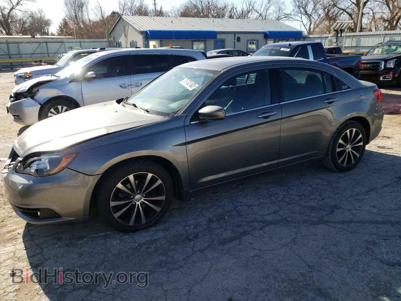Photo 1C3CCBBG8DN720072 - CHRYSLER 200 2013