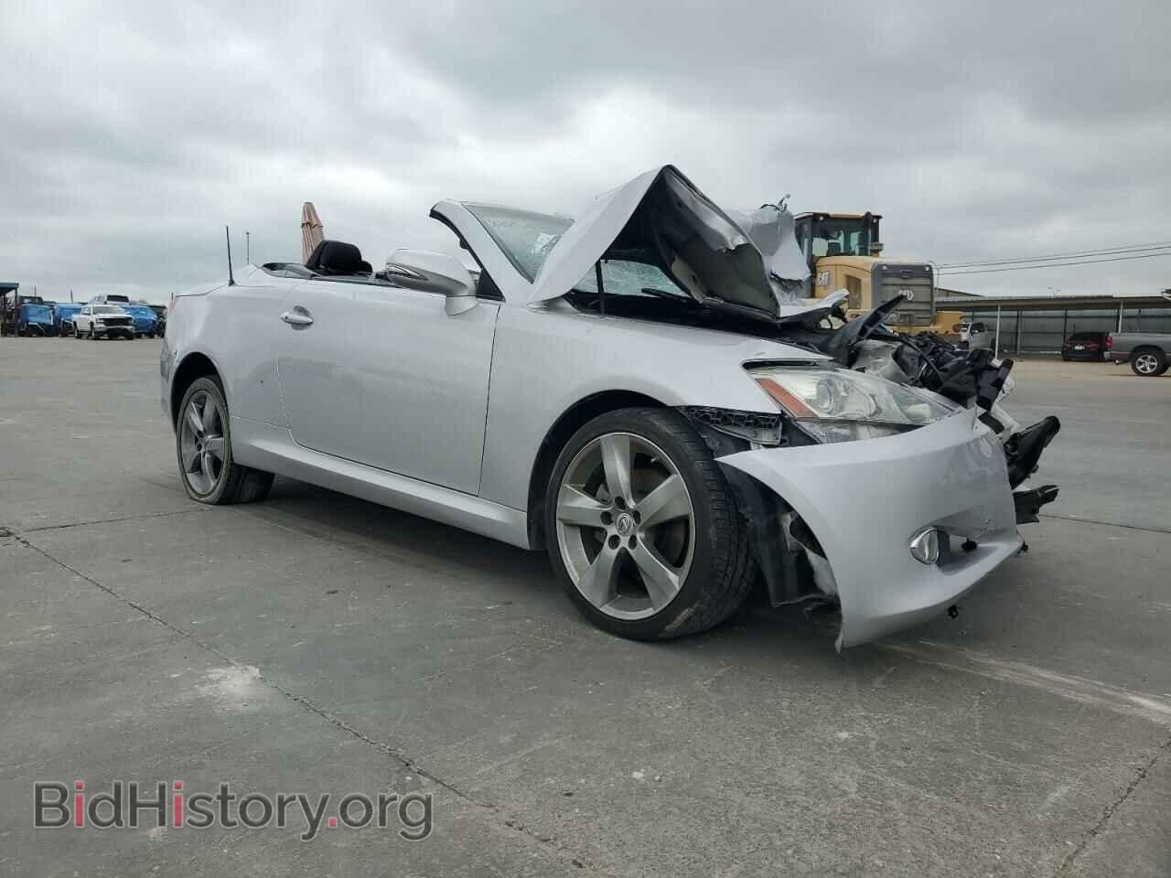 2010 LEXUS IS - VIN: JTHFF2C26A2500539 - Photo 4
