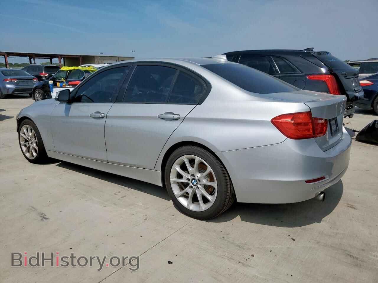 2014 BMW 3 SERIES - VIN: WBA3B1C54EK133227 - Фото 2
