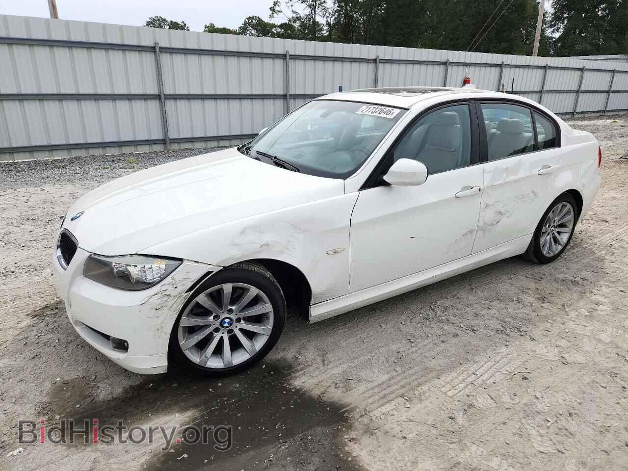 Фотография WBAPH73509E126833 - BMW 3 SERIES 2009