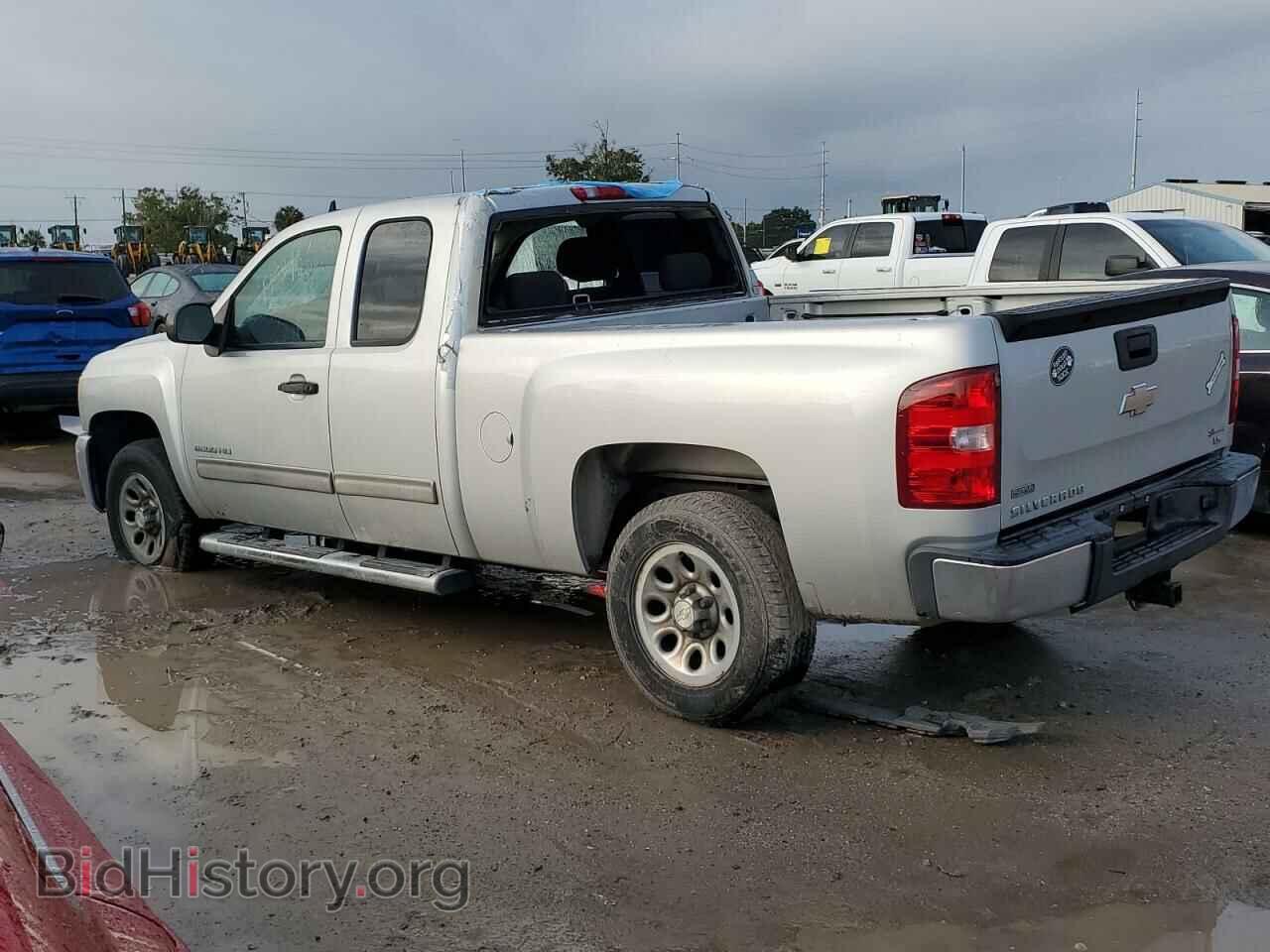 2010 CHEVROLET ALL Models - VIN: 1GCSCREA7AZ247566 - Фото 2