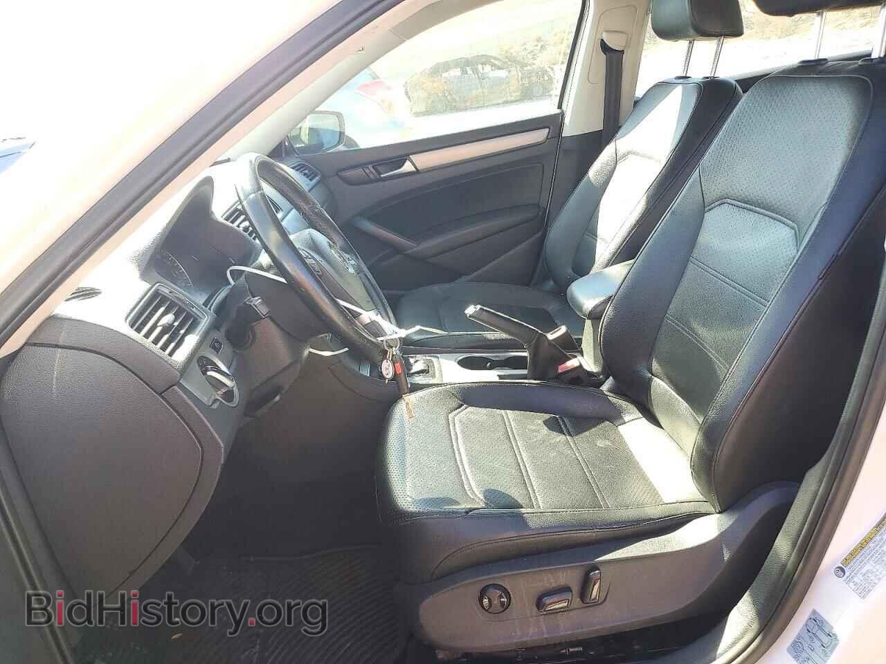 2014 Volkswagen PASSAT (VIN 1VWBP7A3XEC003626) — фото 7 из 12