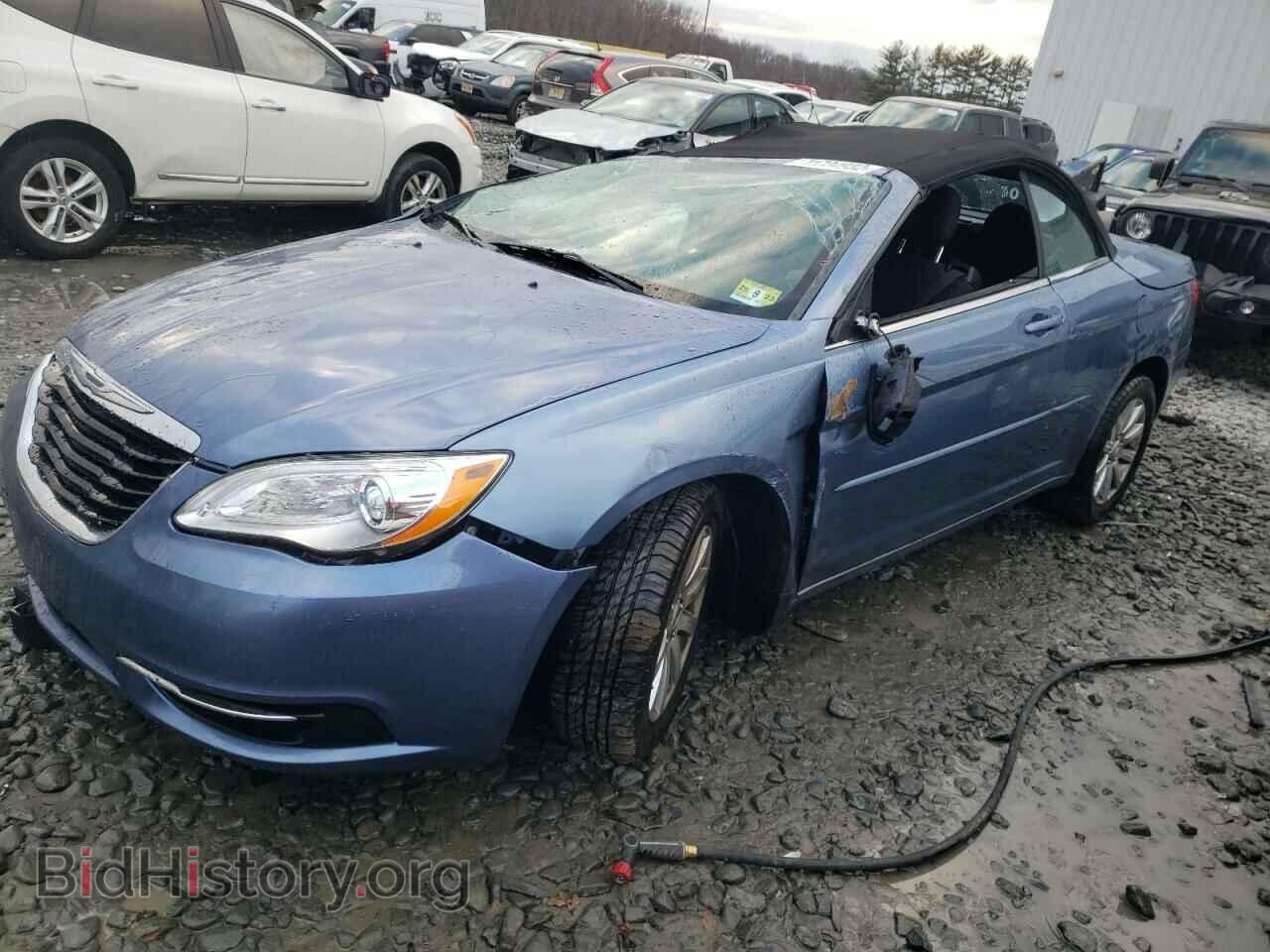 Photo 1C3BC2EG2BN617413 - CHRYSLER 200 2011