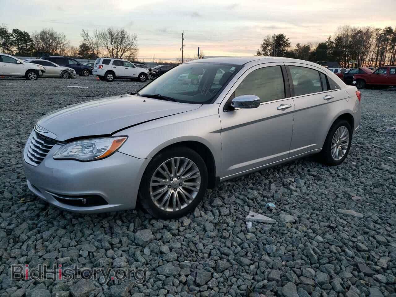 Фотография 1C3BC2FG0BN618655 - CHRYSLER 200 2011