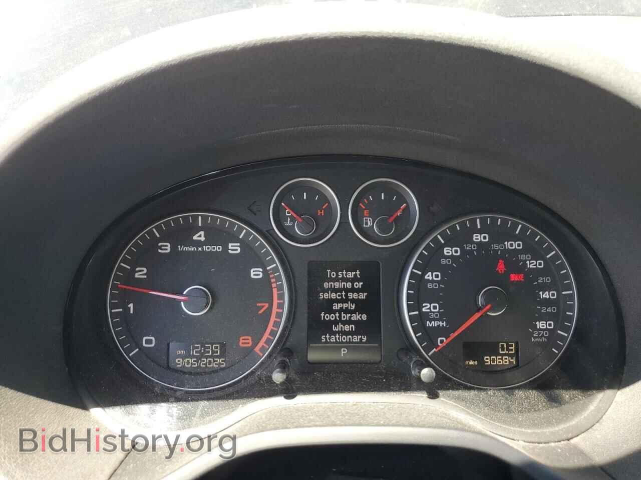 2010 AUDI A3 - VIN: WAUKEAFMXAA072388 - Фото 9