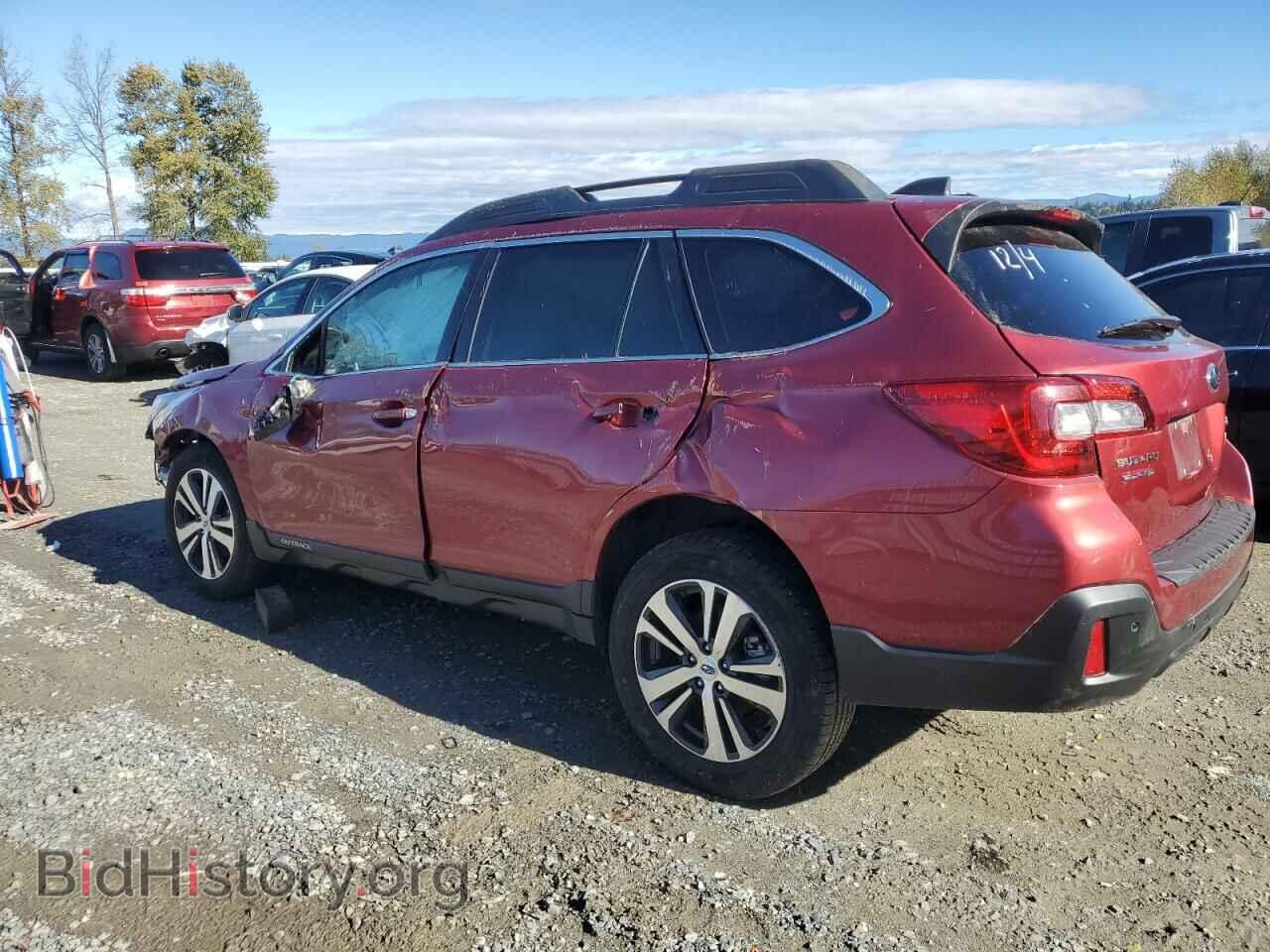 2018 SUBARU OUTBACK - VIN: 4S4BSANC1J3304770 - Фото 2