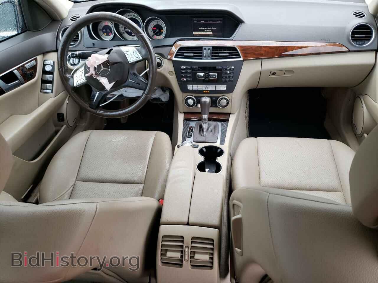 2013 MERCEDES-BENZ C-CLASS - VIN: WDDGF4HB2DR267819 - Фото 8
