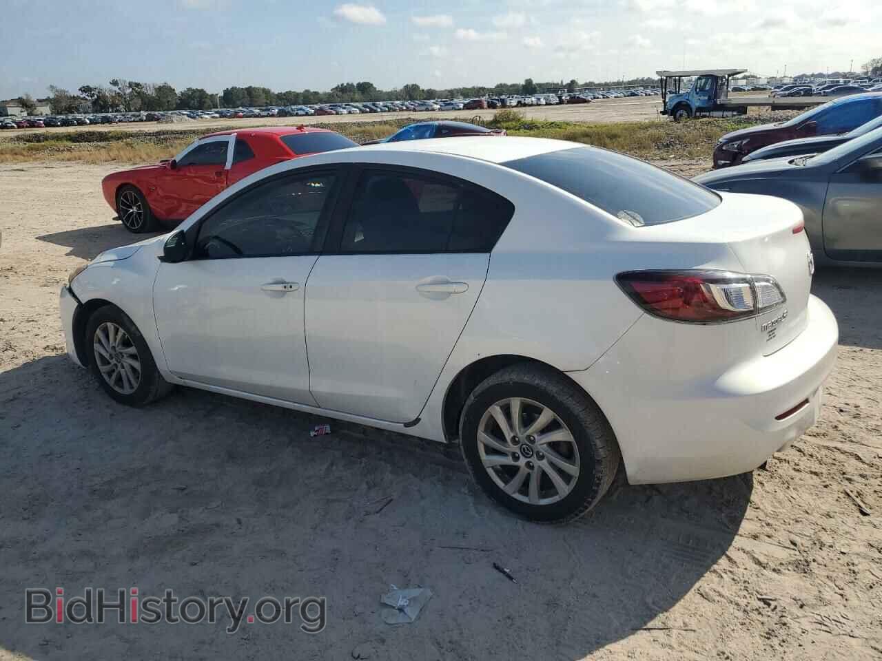 2013 MAZDA 3 - VIN: JM1BL1V7XD1820114 - Фото 2