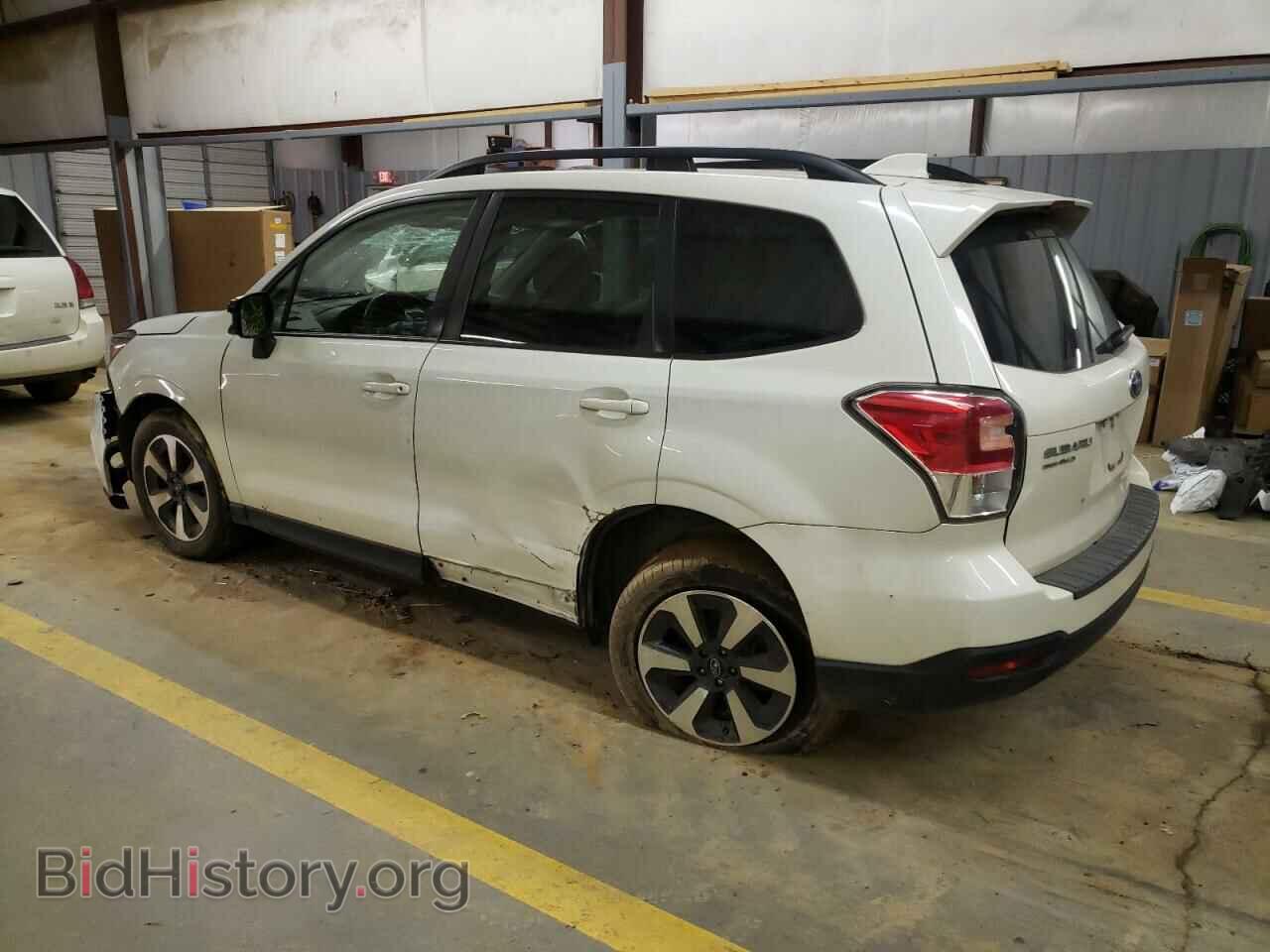 2017 SUBARU FORESTER - VIN: JF2SJAEC6HH491543 - Фото 2