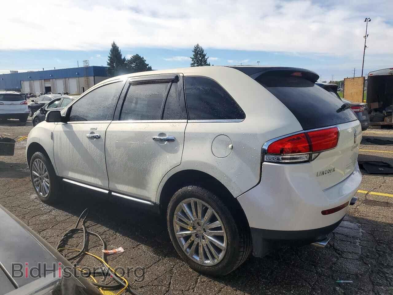 2013 LINCOLN MKX - VIN: 2LMDJ8JK9DBL12271 - Photo 2