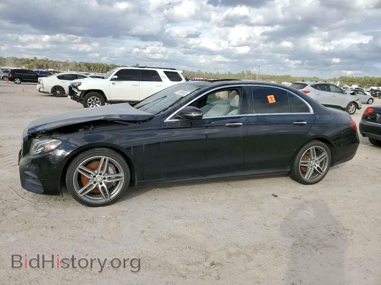 Photo WDDZF4JBXHA183688 - MERCEDES-BENZ E-CLASS 2017