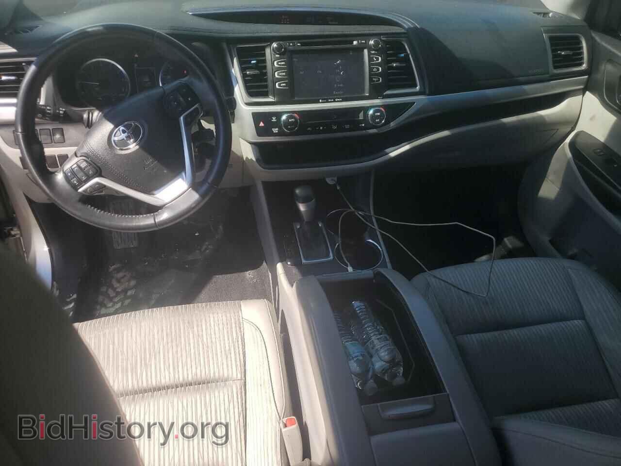 2018 TOYOTA HIGHLANDER - VIN: 5TDZZRFH3JS279361 - Фото 8
