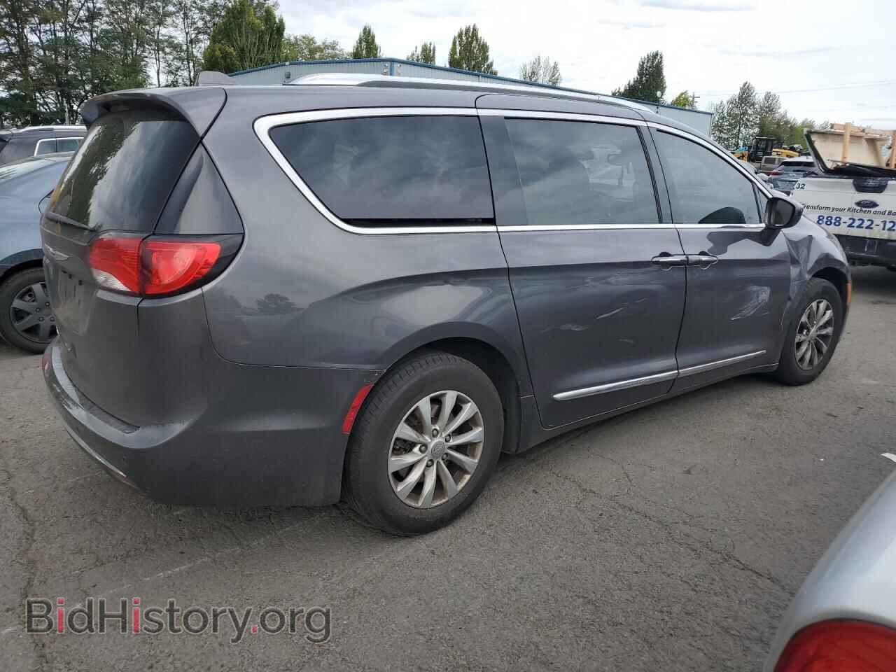 2018 CHRYSLER PACIFICA - VIN: 2C4RC1BG9JR124516 - Фото 3