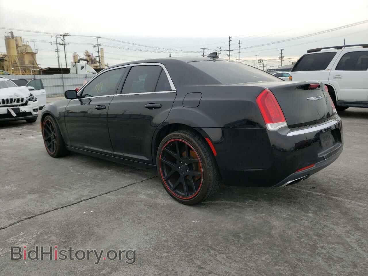 2015 CHRYSLER 300 - VIN: 2C3CCAAG9FH920806 - Фото 2