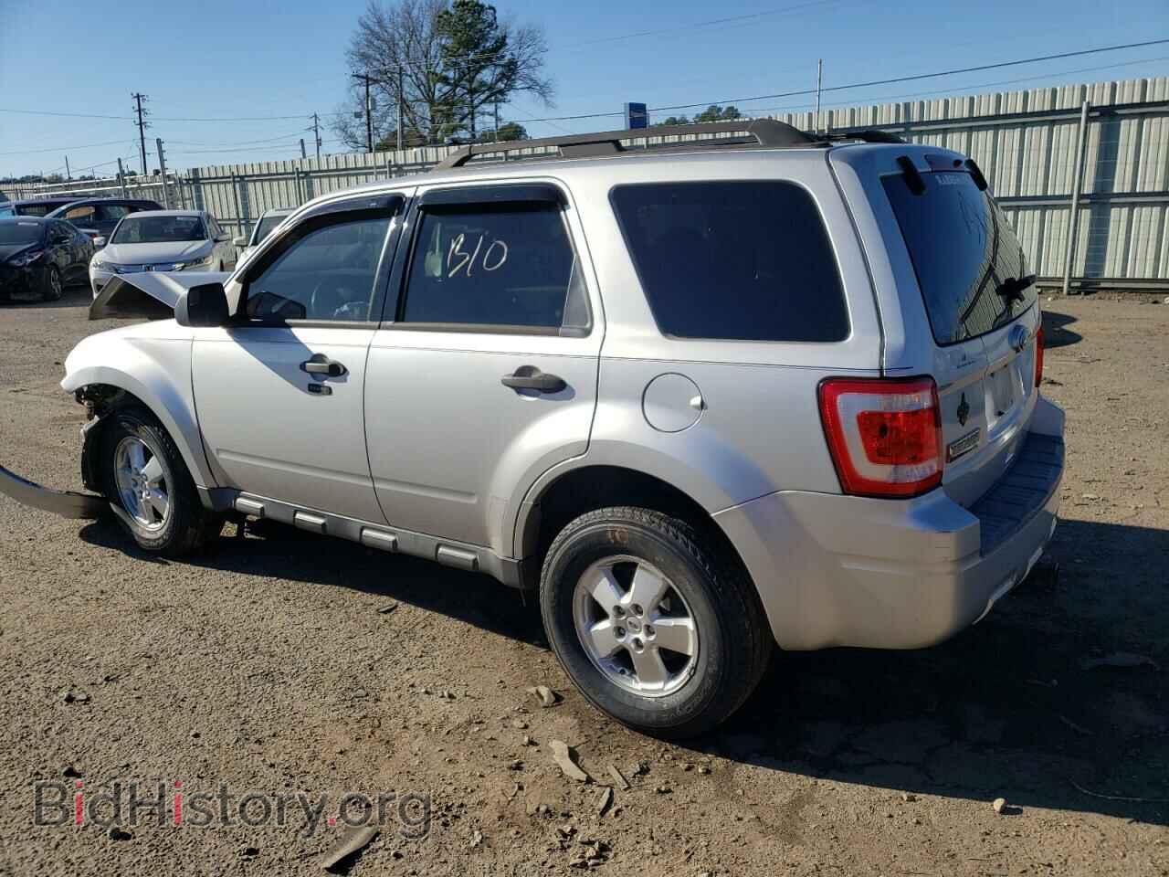 2010 FORD ESCAPE - VIN: 1FMCU0D71AKD42521 - Фото 2