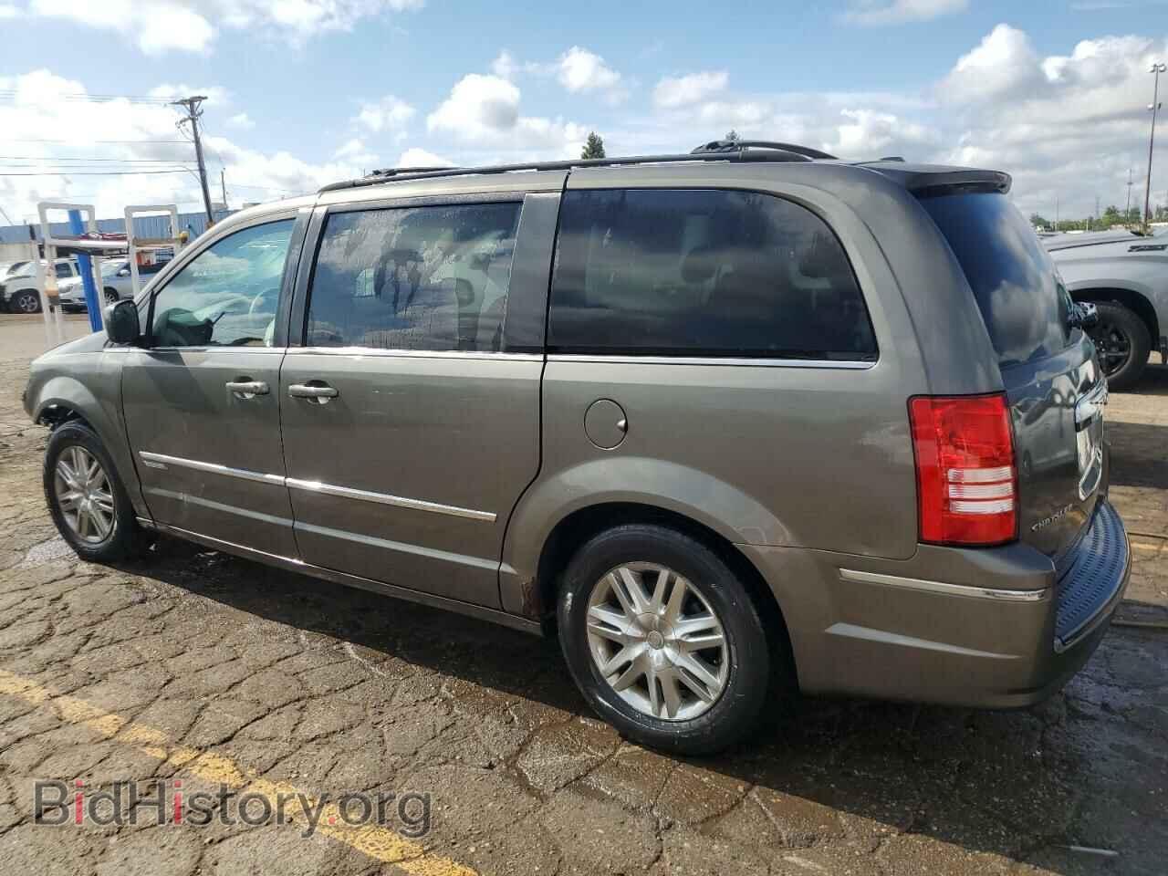 2010 CHRYSLER MINIVAN - VIN: 2A4RR5D19AR273761 - Фото 2