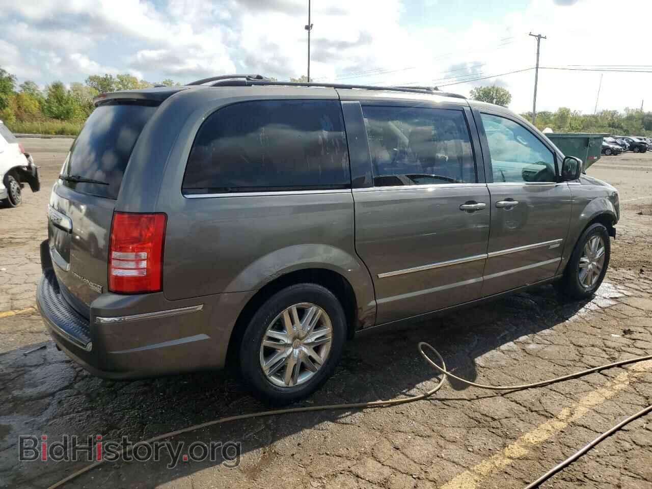 2010 CHRYSLER MINIVAN - VIN: 2A4RR5D19AR273761 - Фото 3