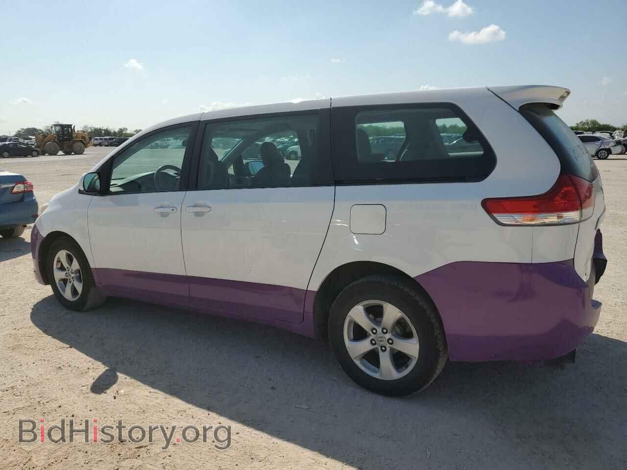 2014 TOYOTA All Models - VIN: 5TDZK3DC1ES511504 - Фото 2