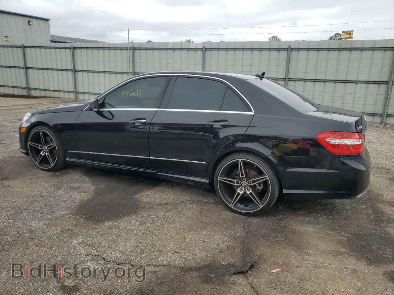 2011 MERCEDES-BENZ E-CLASS - VIN: WDDHF5GB8BA370329 - Фото 2