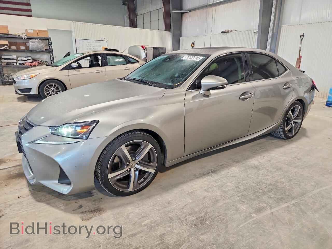 Photo JTHCM1D22H5016359 - LEXUS IS 2017