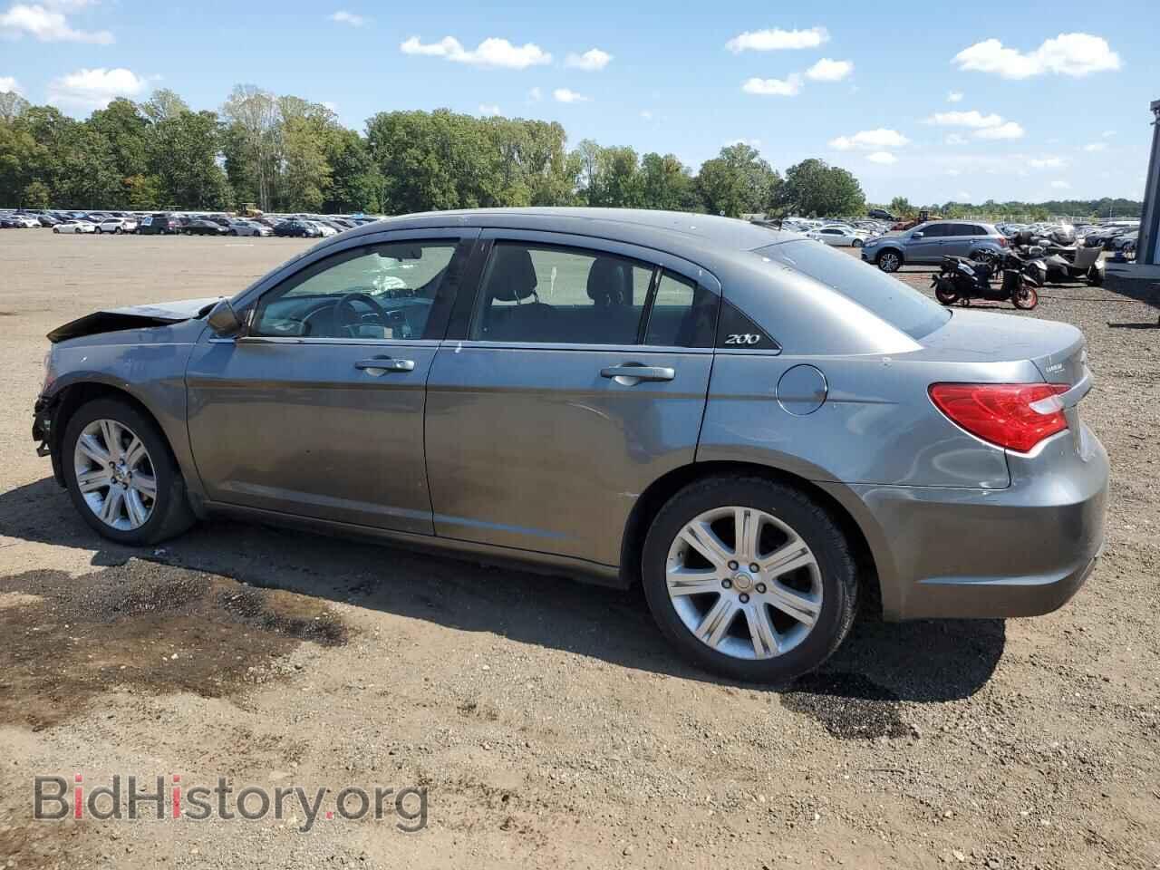 2011 CHRYSLER 200 - VIN: 1C3BC1FB1BN613978 - Фото 2
