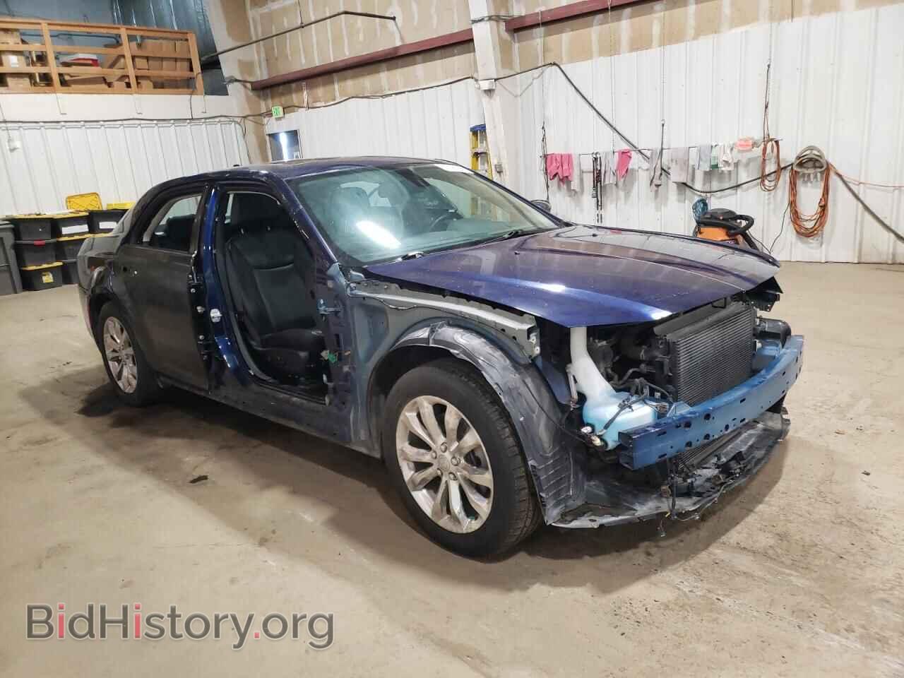 2017 CHRYSLER 300 - VIN: 2C3CCARG7HH539091 - Фото 4