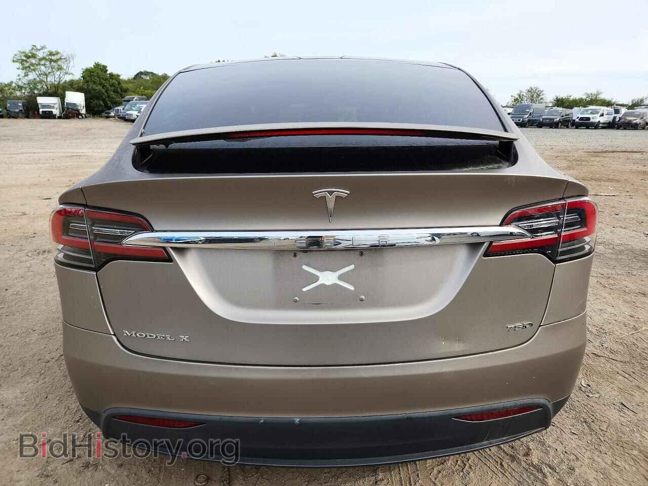 2017 TESLA MODEL X - VIN: 5YJXCAE2XHF051041 - Photo 6