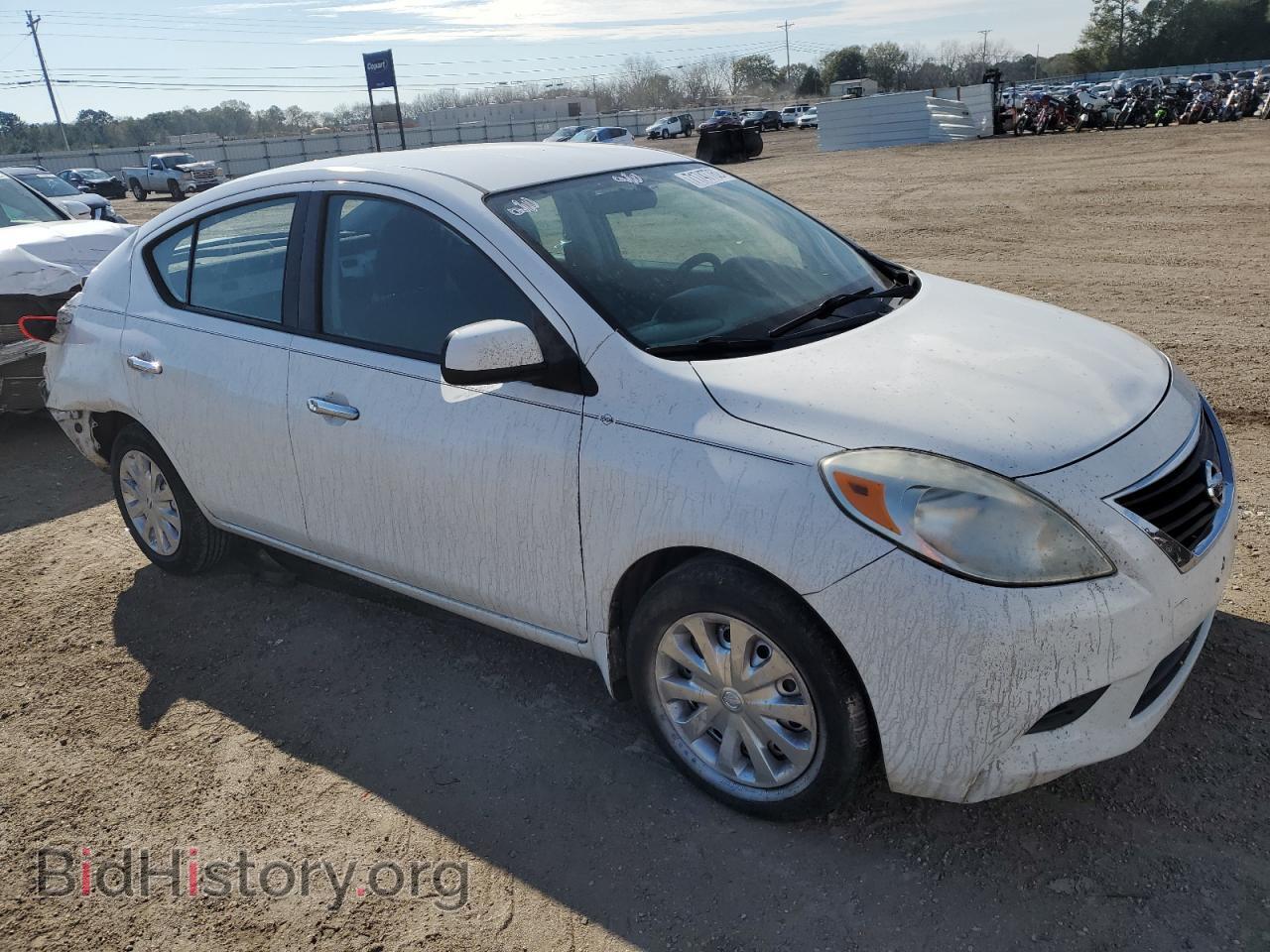 2013 NISSAN VERSA - VIN: 3N1CN7AP4DL833122 - Фото 4
