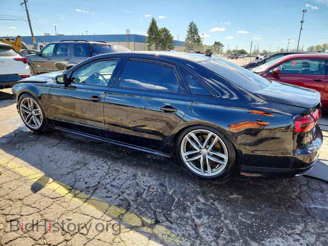 2017 AUDI A8 - VIN: WAU43AFD4HN006078 - Photo 2