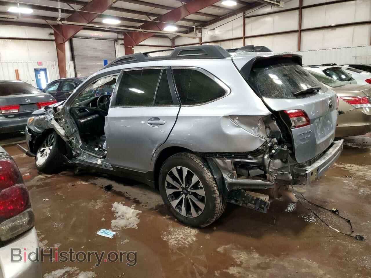 2017 SUBARU OUTBACK - VIN: 4S4BSANC5H3390806 - Фото 2