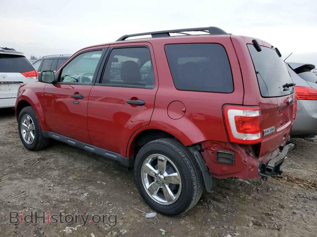 2011 FORD ESCAPE - VIN: 1FMCU0DG7BKC23583 - Фото 2