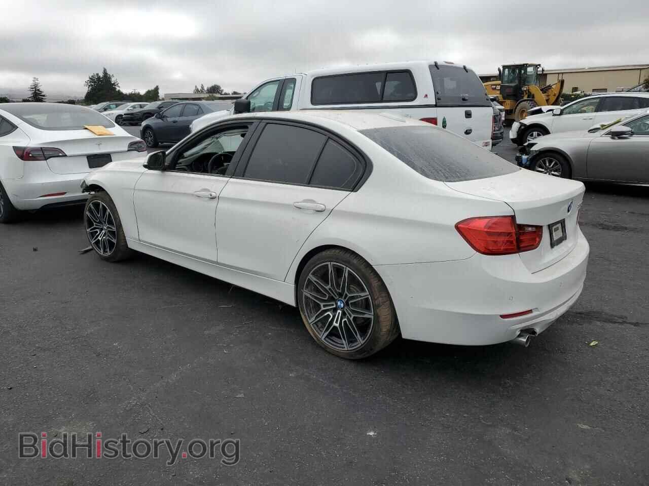 2014 BMW 3 SERIES - VIN: WBA3D3C56EK157244 - Фото 2