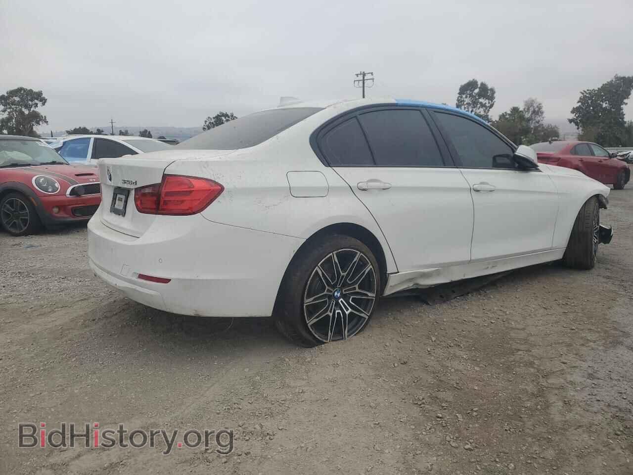 2014 BMW 3 SERIES - VIN: WBA3D3C56EK157244 - Фото 3